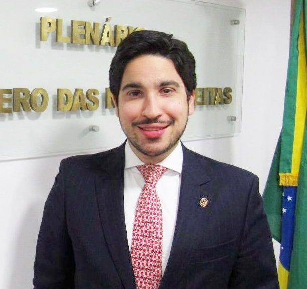Leandro Medina Maia Rezende de Oliveira