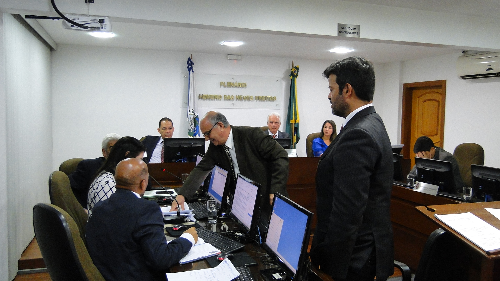 Americano é absolvido no Pleno e se livra de multa em R$ 5 mil