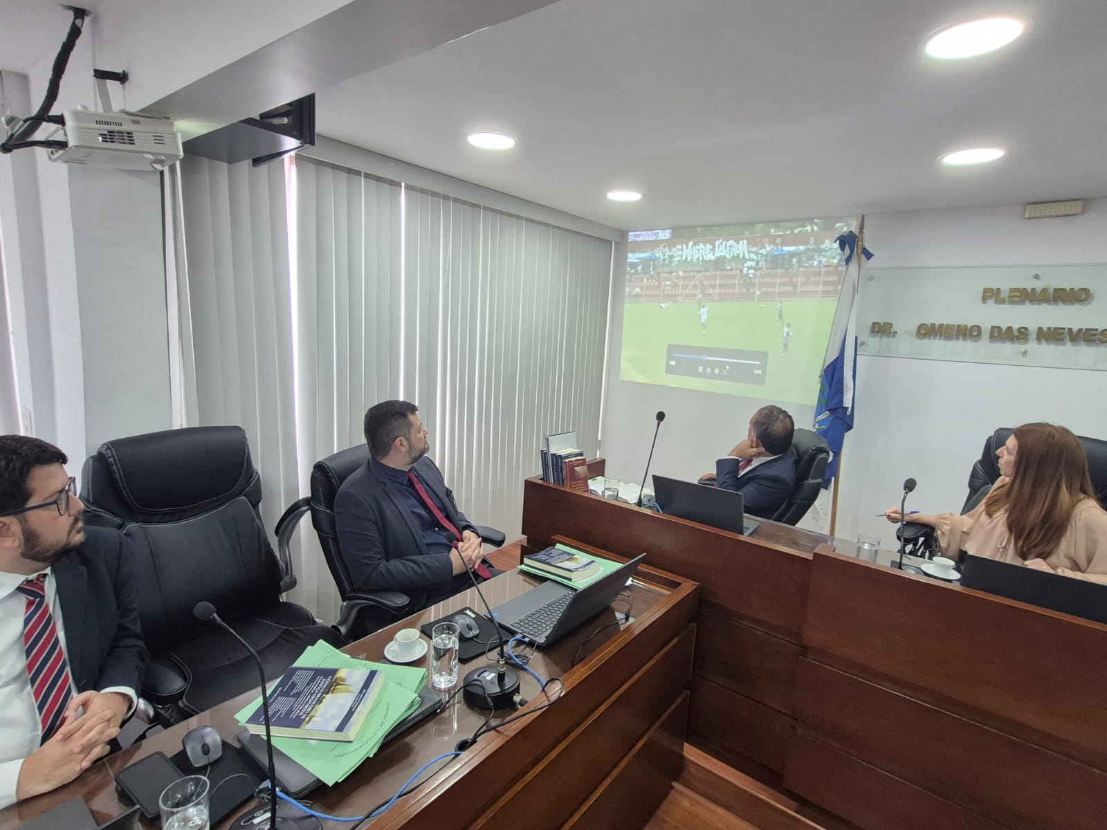 Prova de vídeo não absolve jogador do Fluminense