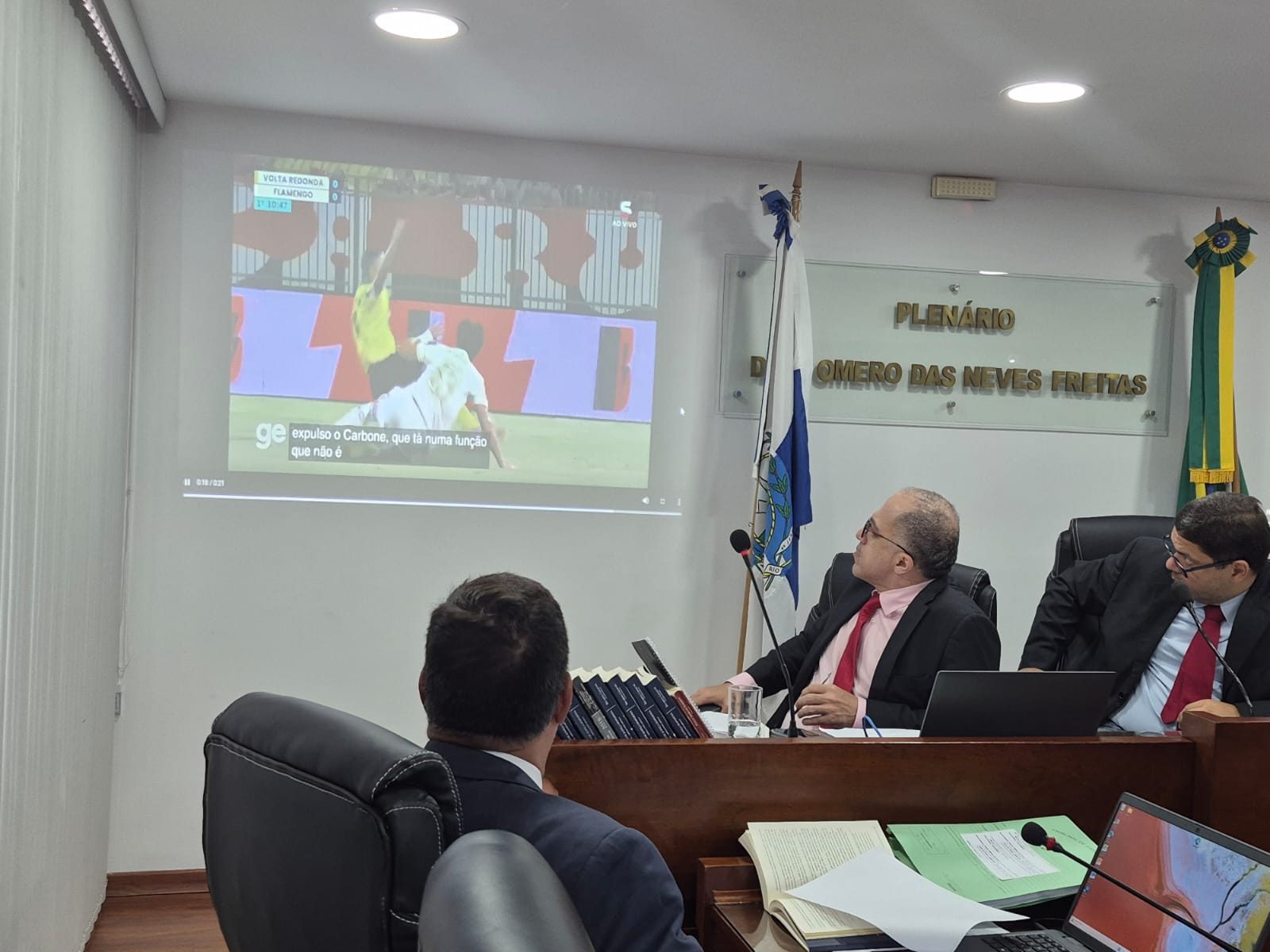Prova de vídeo não inocenta zagueiro do Flamengo