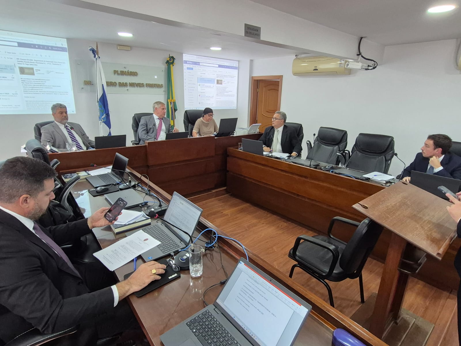 Madureira recebe multa por atrasar o protocolo de entrada da semifinal