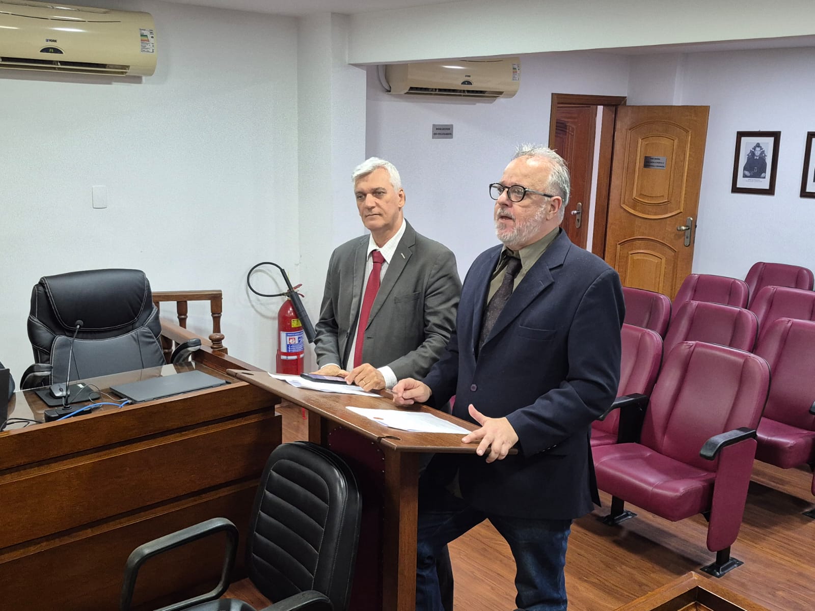 Uni Souza e preparador de goleiros do Itaboraí Profute são inocentados em julgamento